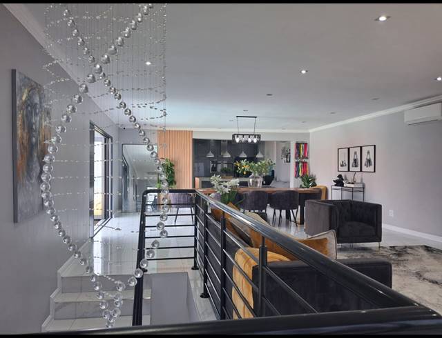 5 BEDROOM HOUSE FOR SALE IN BLUFF